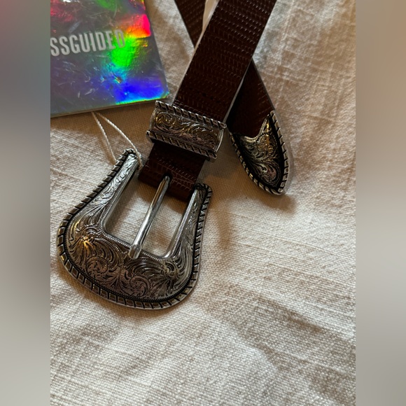 Missguided Brown Belt w/ western buckle by - Picture 2 of 3